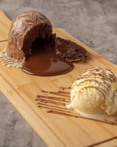 Small Molten Original with Ice Cream